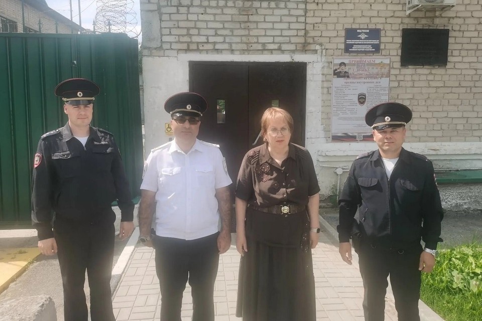    Татьяна Мерзлякова посетила ИВС и спецприемник в Асбесте. Фото: пресс-служба Уполномоченного по правам человека в Свердловской области