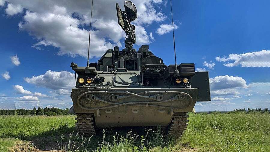 Системы ПВО за ночь уничтожили 175 украинских беспилотников над регионами РФ