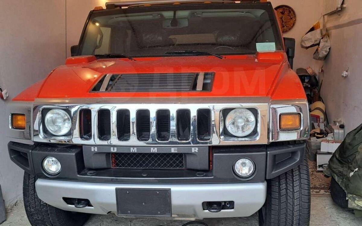 «Капсула времени»: в Самаре продают абсолютно новый Hummer H2 — очень дорогоHummer H2 2008 года, выпущенный в Калининграде, продавец оценил в 10,5 млн рублей
📷
📷
📷
