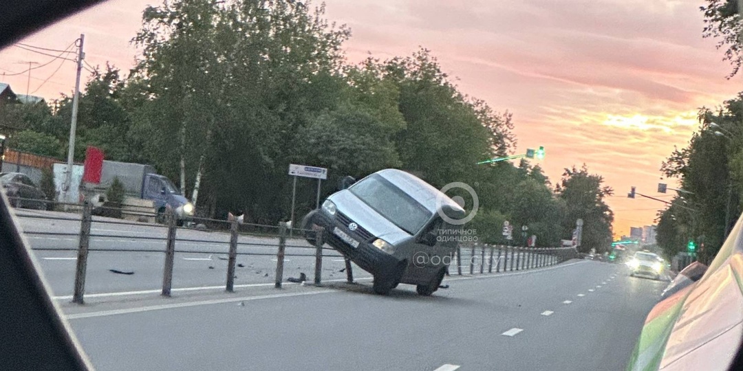 Раннее утро на Можайском шоссе в Акулово
