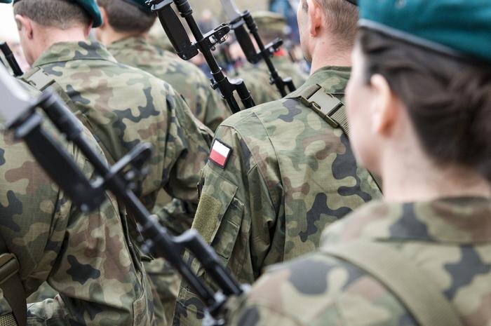 Обложка © Shutterstock / FOTODOM / Arkadiusz Komski