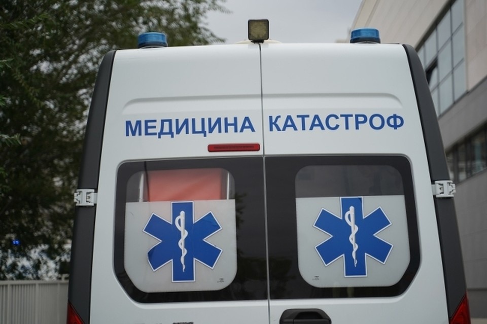    В результате сильного удара оба водителя, а также две пассажирки Renault погибли до приезда бригады скорой помощи "КП" Архив