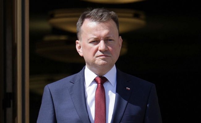 Экс-глава Минобороны Польши Мариуш Блащак отказался от награды Украины