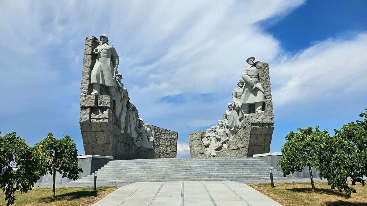    Люди пострадали в результате попадания БПЛА в музей в Ростовской области   Batraew R. / Яндекс. Карты