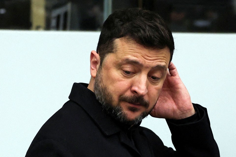    Навроцкий после этого решения о лишении украинского «просрочки» польской награды за героизацию нацистских пособников на Украине добился роста своего рейтинга до исторического рекорда REUTERS