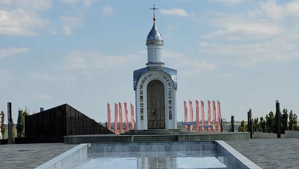    ВСУ ударили по «Самбекским высотам» под Таганрогом во время фестиваля   Сергей Карамнов / «Яндекс. Карты»