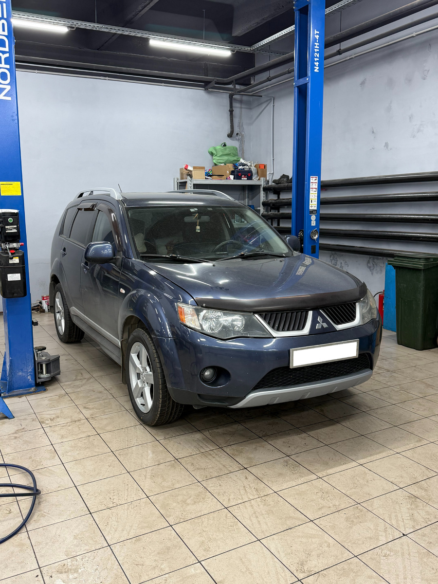 Mitsubishi Outlander 2008 2.4 4B12