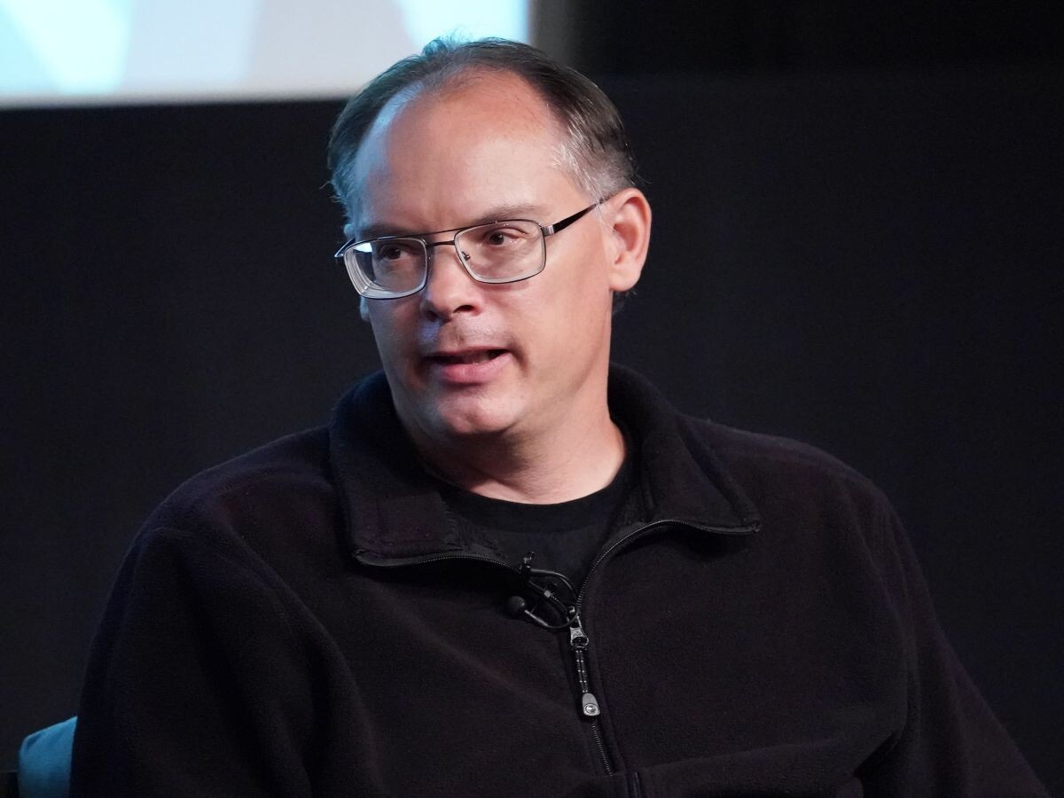    Глава Epic Games раскритиковал Valve за маркировку игр с ИИ-контентом