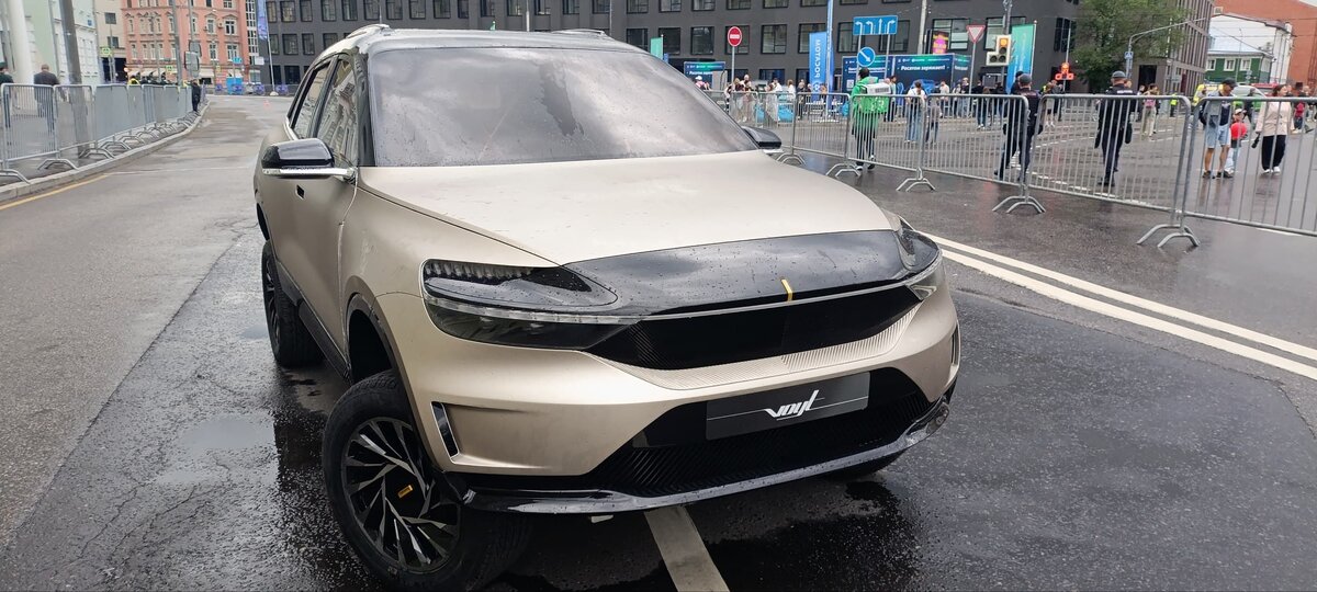 Voyt SUV // Источник изображения: Максим Лиазовский / «Автопоток» (https://t.me/autopotoknews/23708)