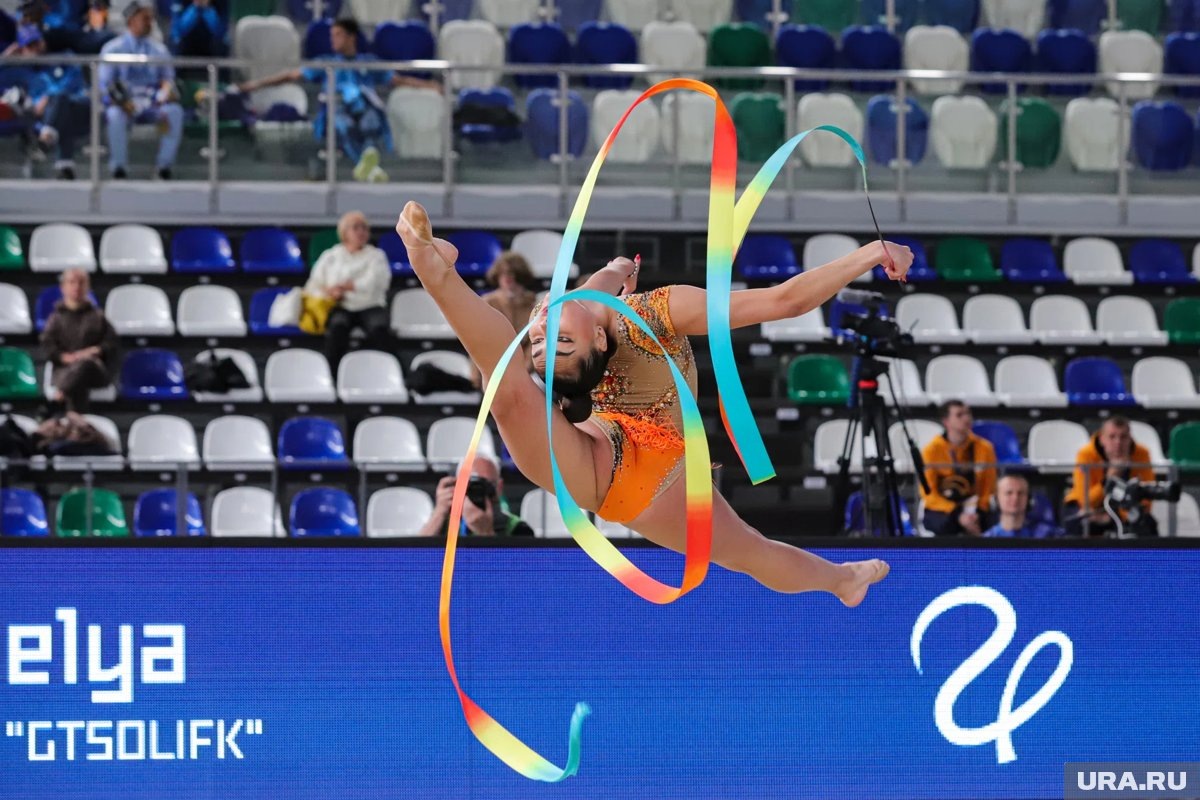    World Gymnastics проверит ситуацию с запретом российской символики в Румынии