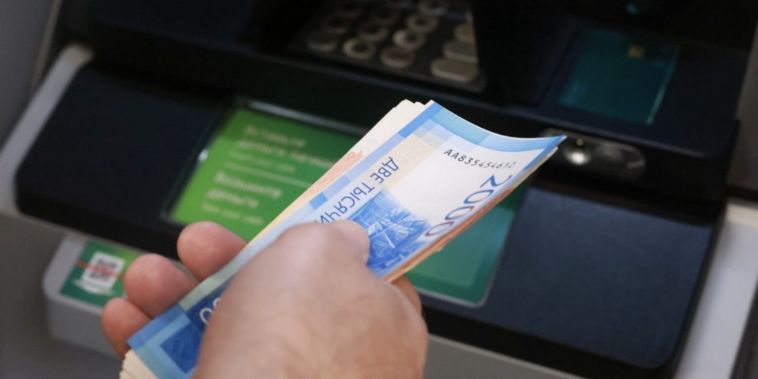 С июля при снятии с денег с пенсионной карты может потребоваться подтверждение – новые правила, подробности в статье