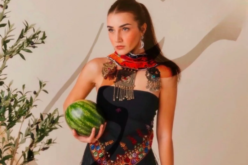 Mona Miari