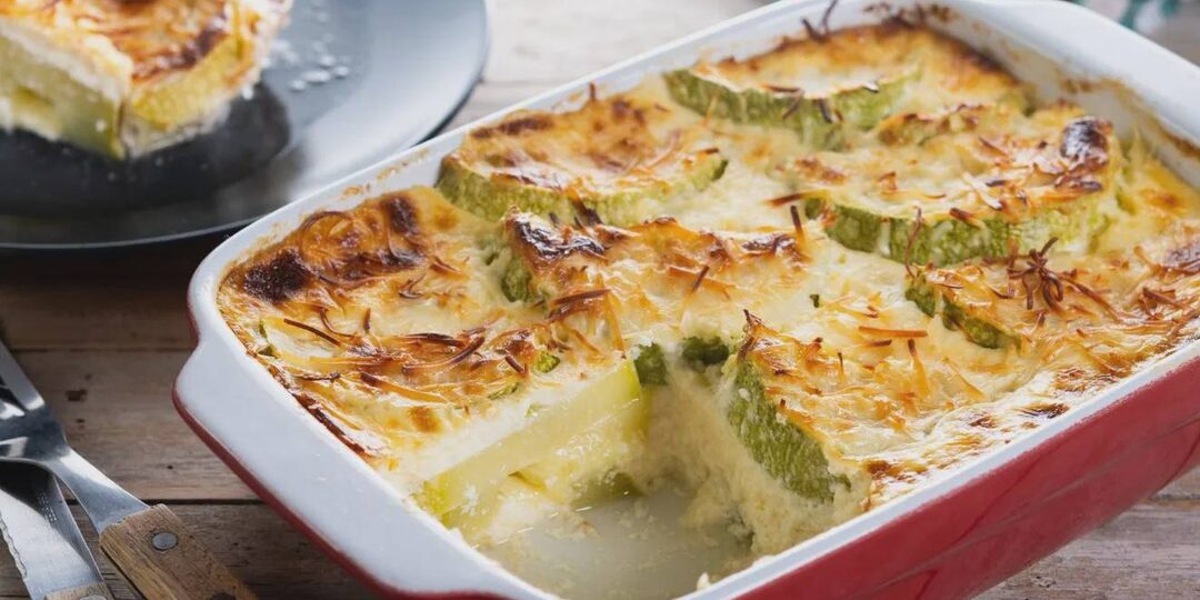 Едим на ужин и худеем — рецепт легкой кабачковой запеканки на ночь