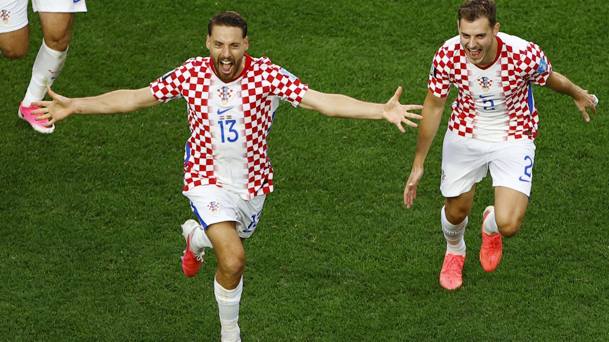    Хорватия в финале поединка вышла вперед. Фото: REUTERS/Pilar Olivares