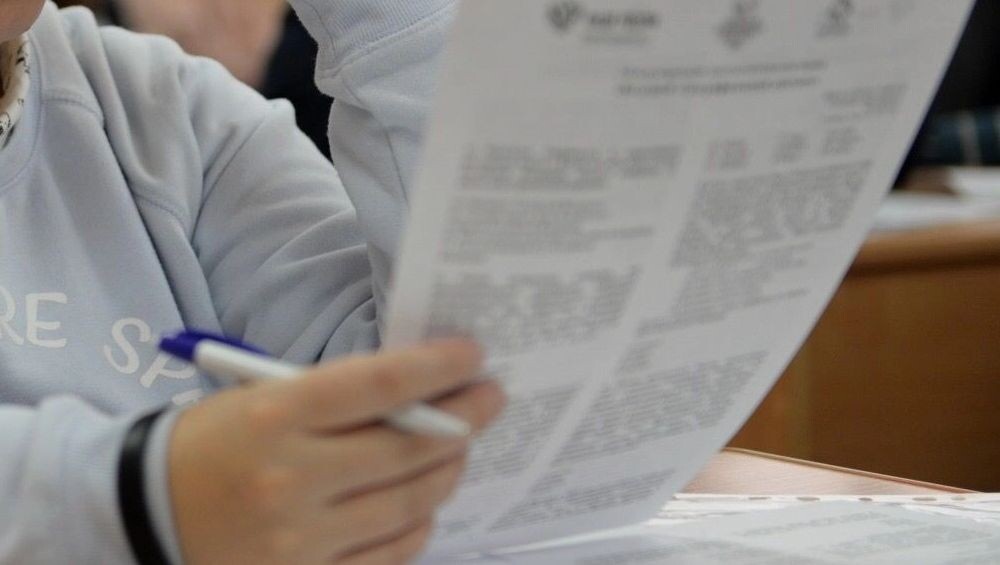    Самые сильные? Названы школы подготовившие 100-бальников в Ростовской области   1MI
