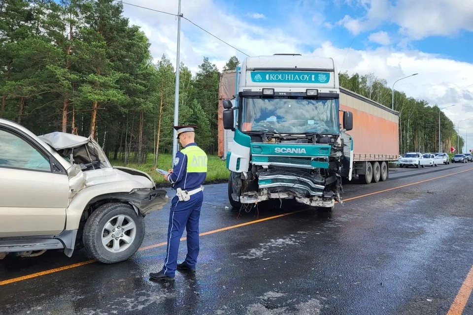    Погибшему водителю легкового автомобиля был 71 год Фото: Госавтоинспекция Свердловской области