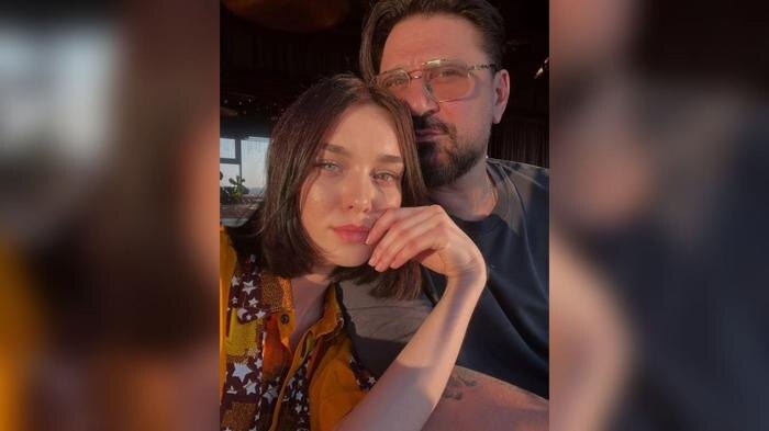 Между Марией и Виктором более 20 лет разницы в возрасте. Обложка © Instagram (признан экстремистской организацией и запрещён на территории Российской Федерации)/ loginov_victor