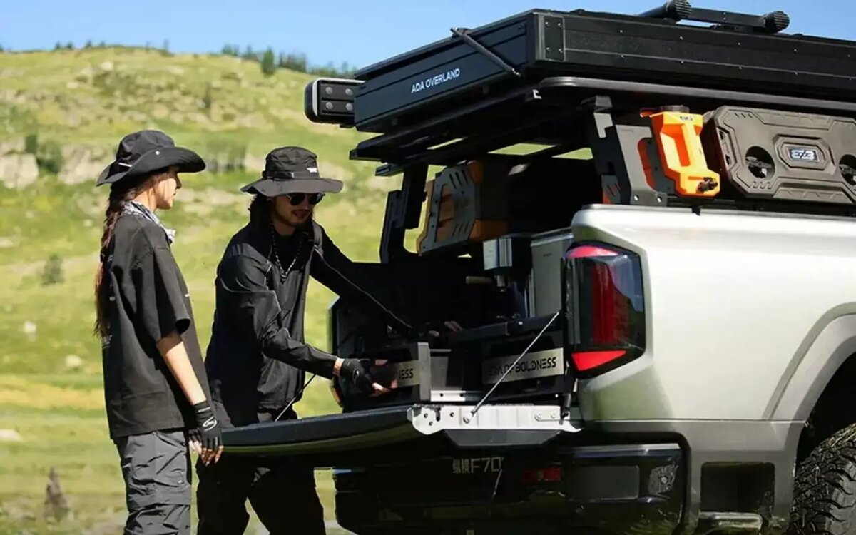 Китайский «зверь» для бездорожья: Jetour бросает вызов Toyota HiluxChery готовит пикап Jetour Zongheng F700 с дизайном Land Cruiser
📷
📷
📷
