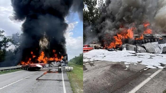 Под Ростовом две фуры вспыхнули после ДТП, один водитель сгорел в кабине. Обложка © Telegram / Госавтоинспекция Ростовской области