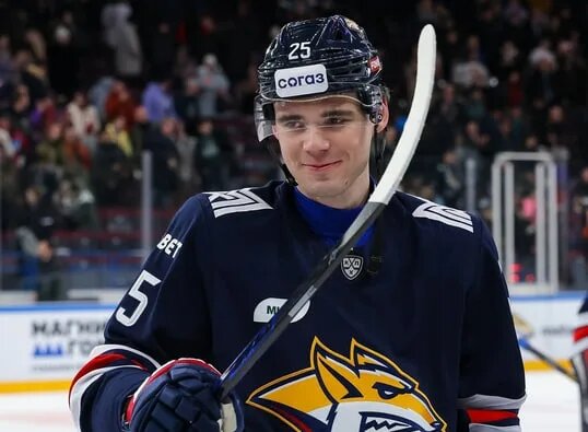 https://belarushockey.com/khl/news/2024/07/20/plemjannik-nastavnika-sbornoj-belarusi-zakljuchil-probnyj-kontrakt-s-minskim-dinamo/
