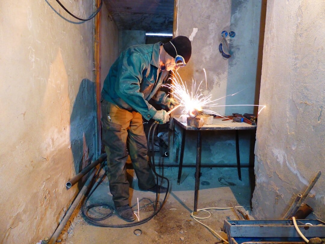    Сравнение реечных гвоздей с различными видами покрытий