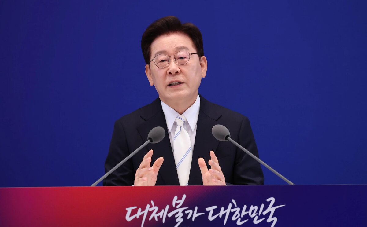    Источник: Президент Южной Кореи Ли Чжэ Мен Фото: Chung Sung-Jun / Getty Images. rbc.ru Оксана