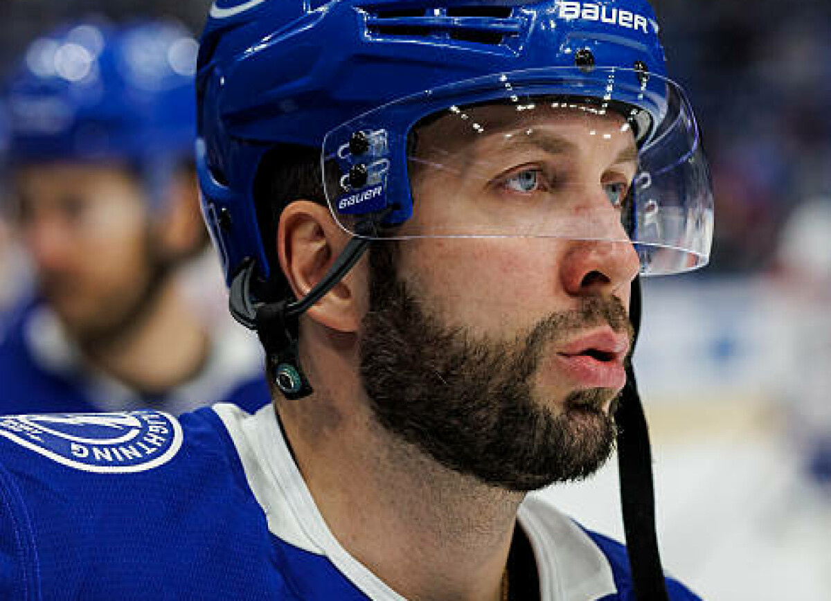     The Hockey News: Кучеров может продлить контракт с «Тампой» уже 1 июля