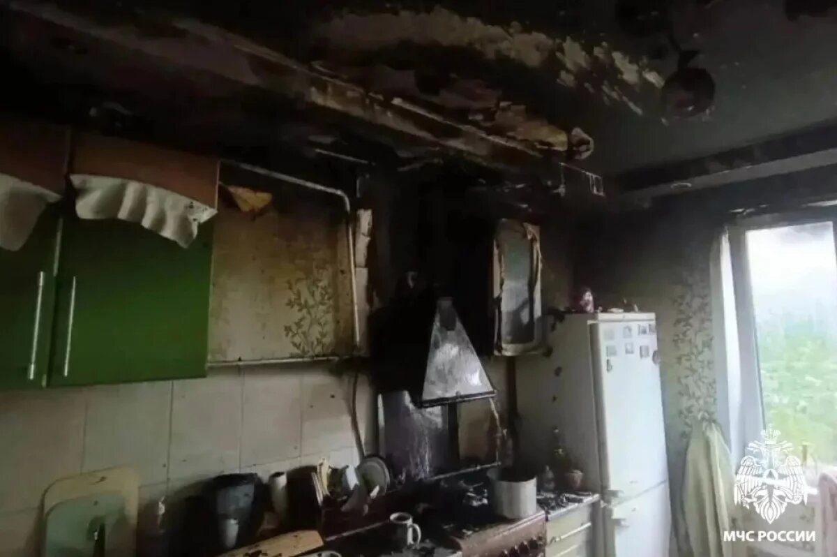   В Торжке включённая плита стала причиной пожара