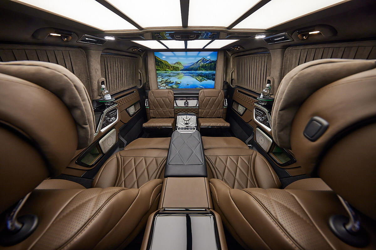 Премиум офис на колесах на безе Mercedes-Benz V-Class KARAT Edition 