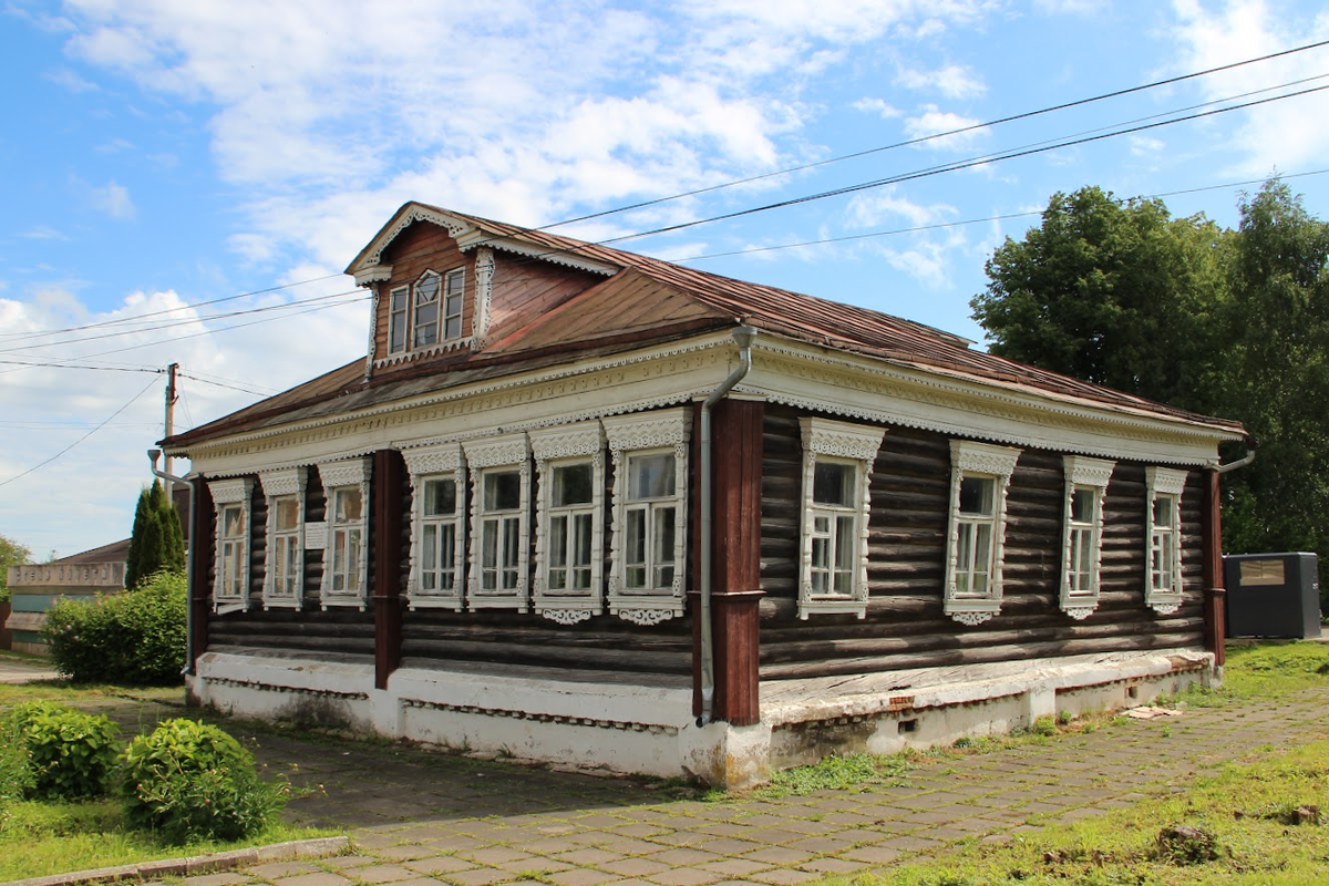 Бывший дом-музей В. И. Ленина. Фото из личного архива автора.