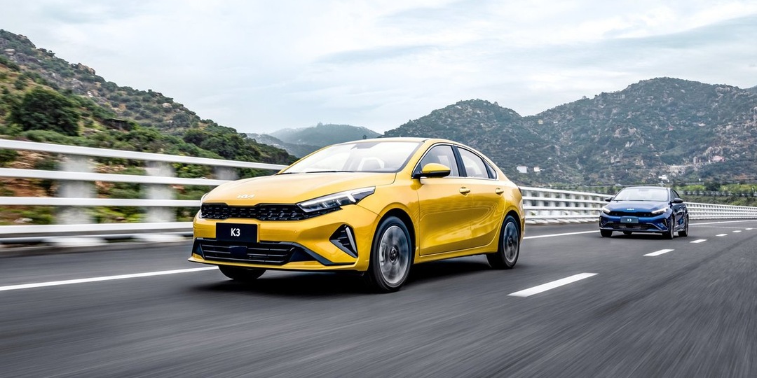 В РФ начались продажи новых седанов от Kia: льготный утиль, от 1,5 млн рублей