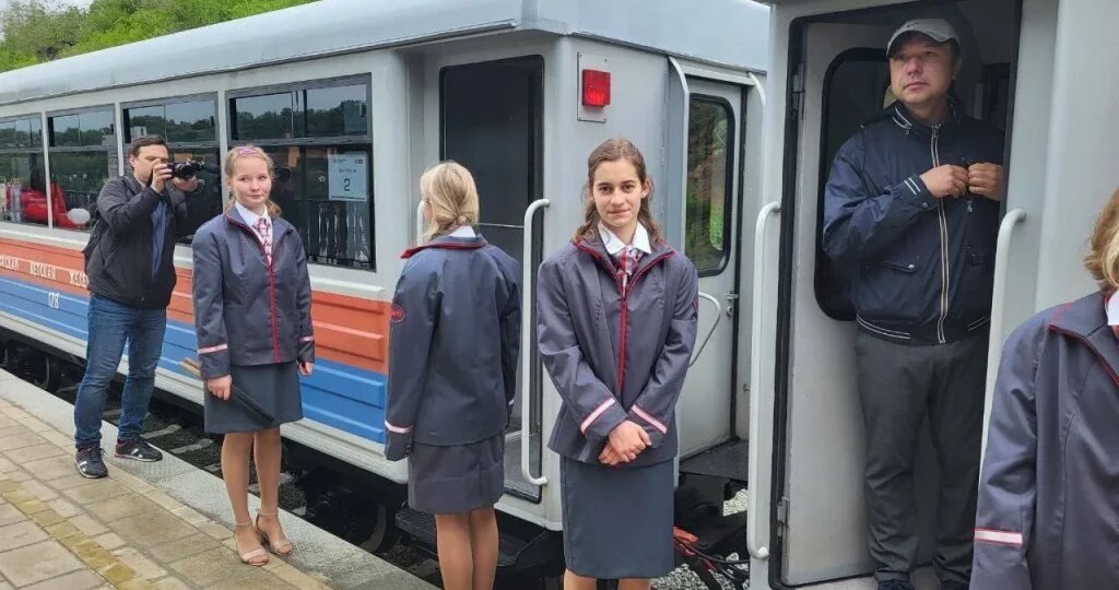Заработают на мечту: сколько платят подросткам в Оренбурге?