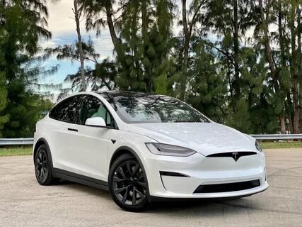 Tesla Model X: цена, характеристики и запас хода