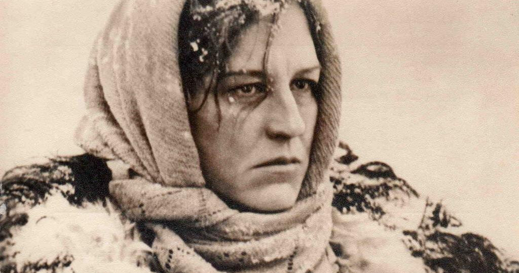 Роль, которая разозлила начальство: Мордюкова в "Трясине"
