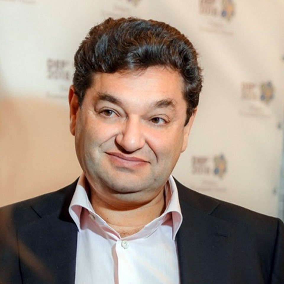   Вадим Ермолаев