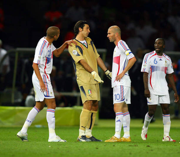     https://www.gettyimages.com/photos/david-trezeguet-2006-world-cup-final
