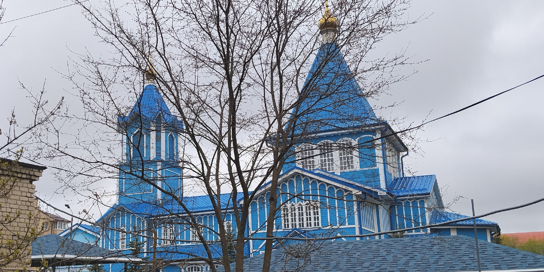 Храмы Ессентуков: сгоревшая старейшая церковь, храм с уникальным майоликовым иконостасом, старообрядческая церковь