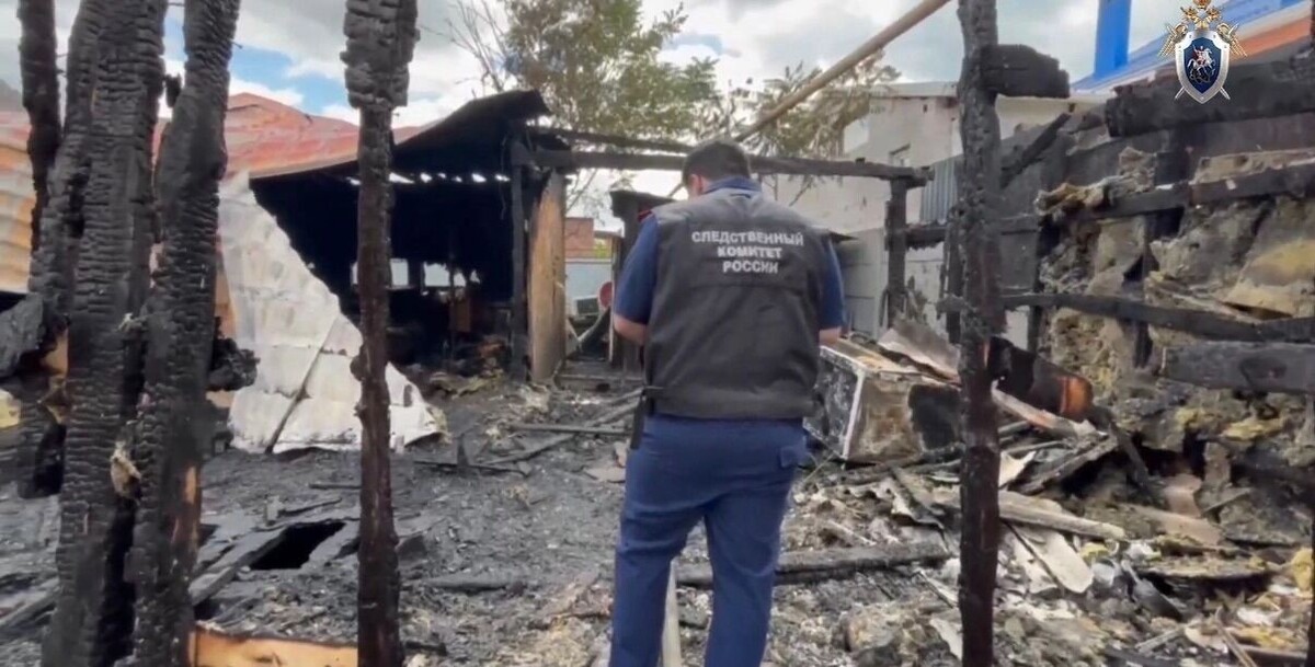    Следком возбудил уголовное дело в связи с гибелью детей при пожаре в Батайске   Следком Ростовской области / тг-канал Следкома Ростовской области