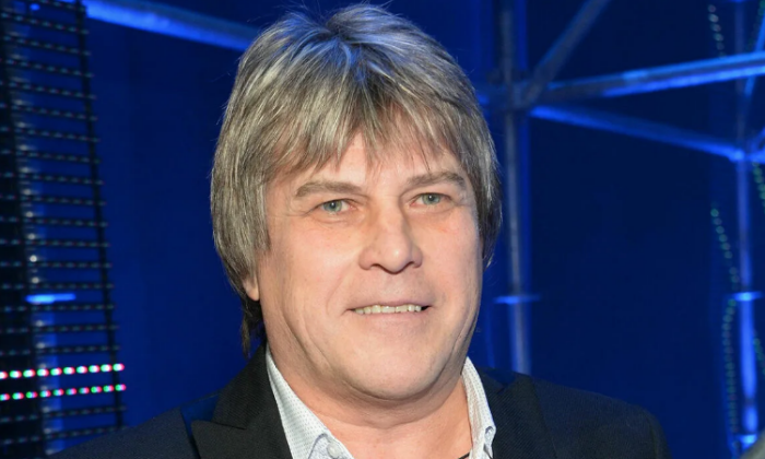«Вел себя по-свински»: как Алексей Глызин в 72 года платит за грехи молодости и откупается от внебрачной дочери