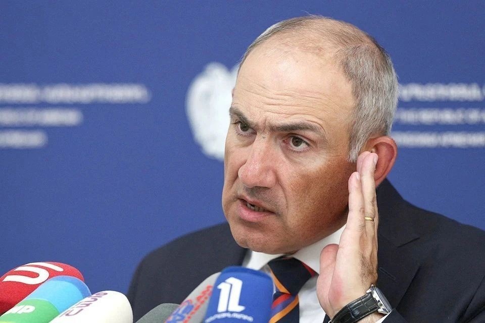    Бизнесмен Карапетян рассказал о тайном плане оппозиции по смещению Пашиняна REUTERS