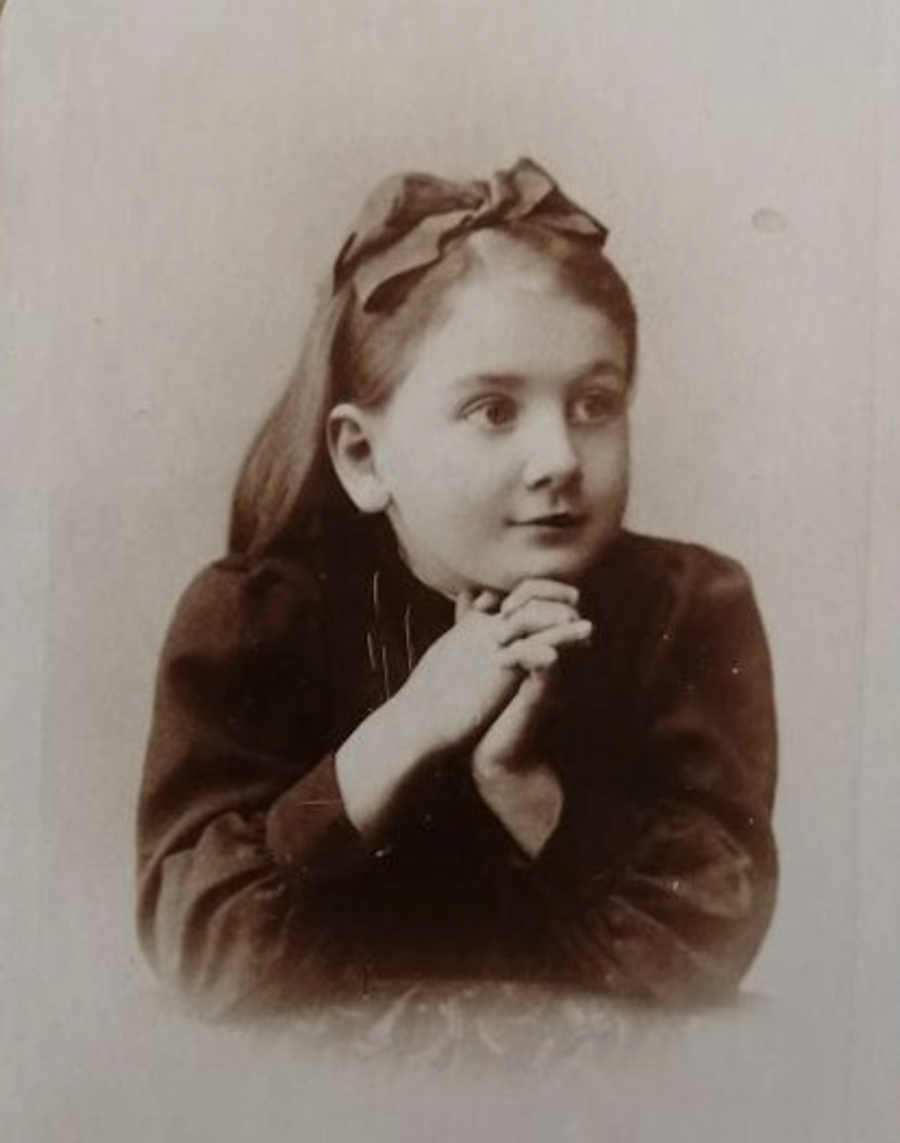 А.Л. Толстая в детстве. Автор: Курбатов И.Ф. 1889-1890 гг. Государственный музей-заповедник Л.Н. Толстого