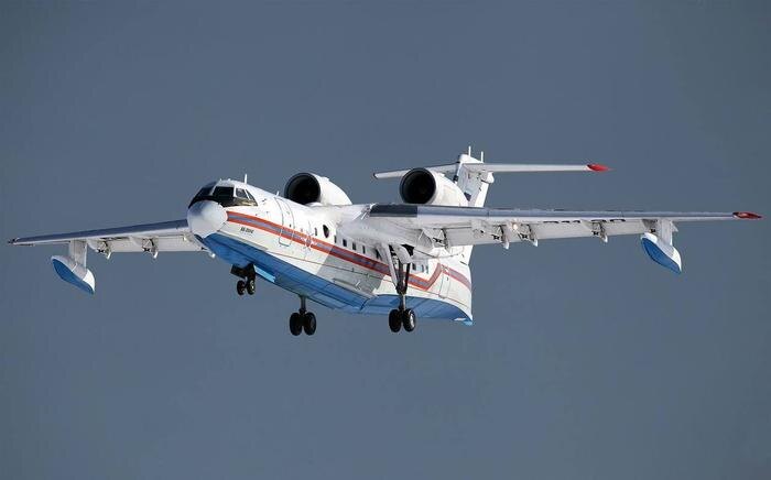 Самолёт-амфибия Бе-200. Обложка © Telegram / Посольство России в Турции
