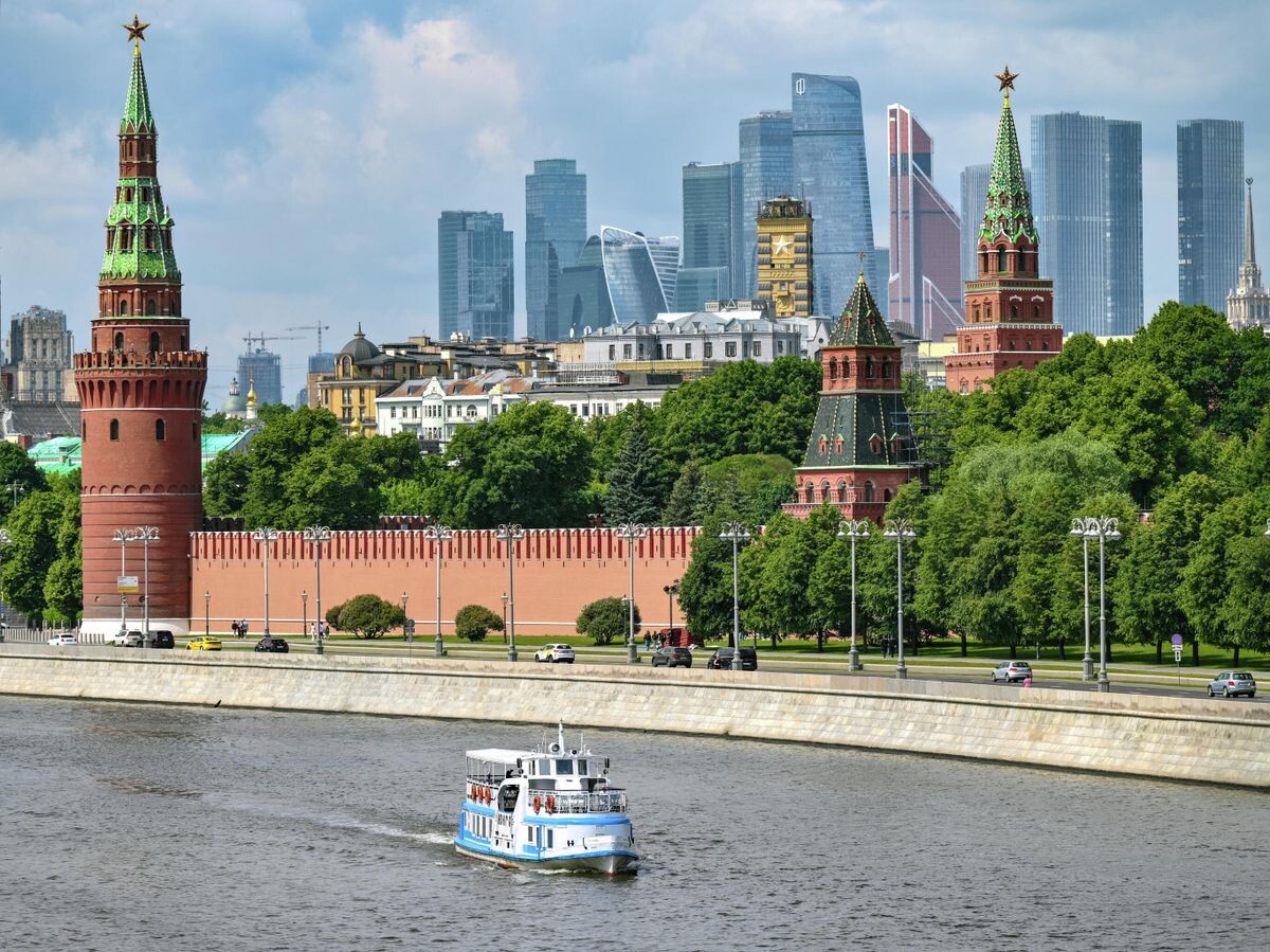    Вид на Кремль, Москву-реку и международный деловой центр "Москва-Сити" | © РИА Новости / Кристина Кормилицына