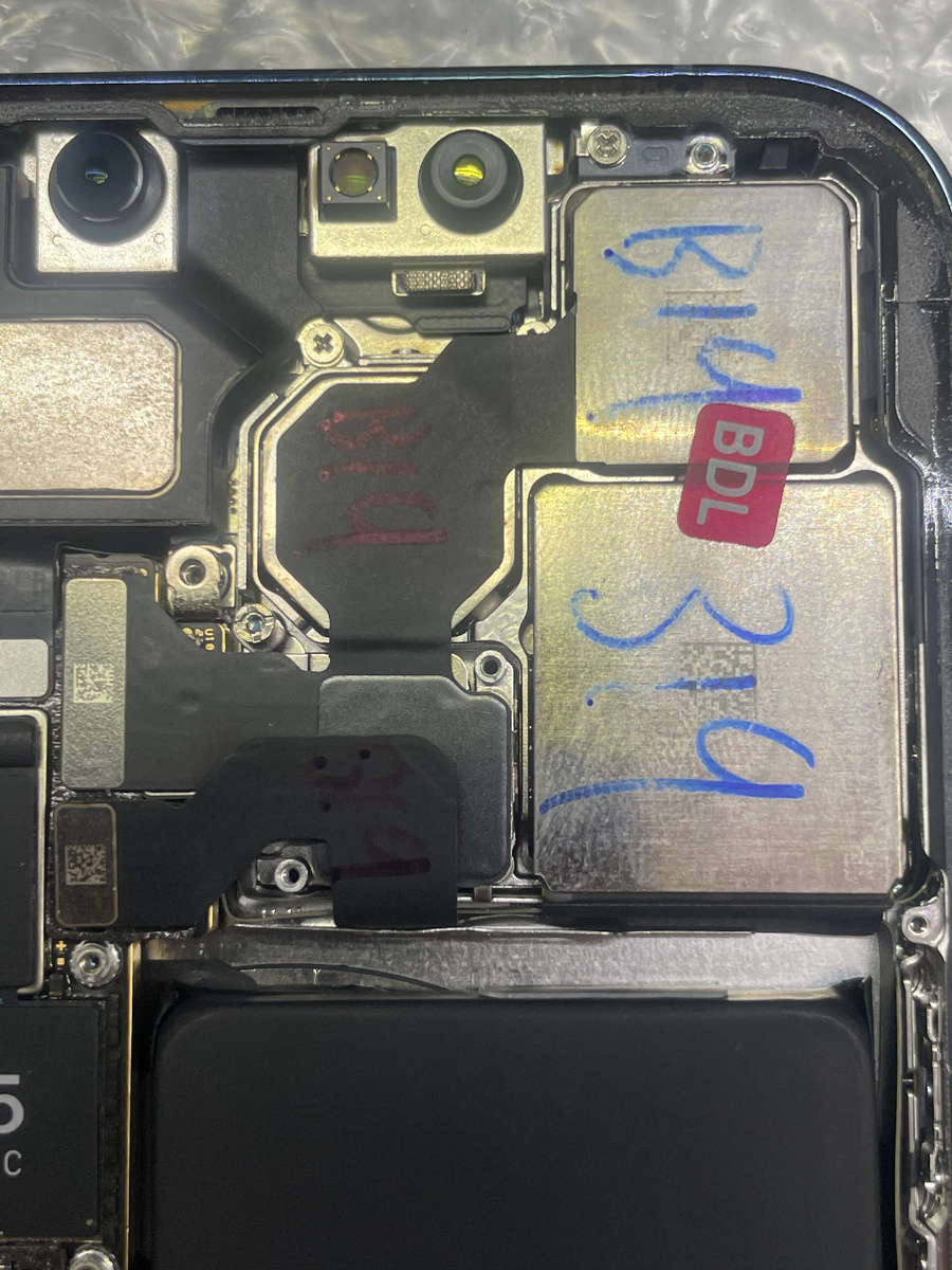 восстановленный iPhone 13 Pro