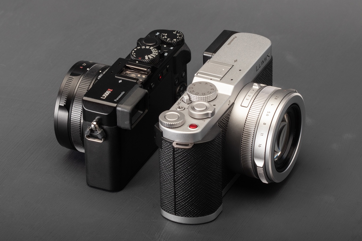    LX100 II и L10 рядом / Фото: dpreview.com