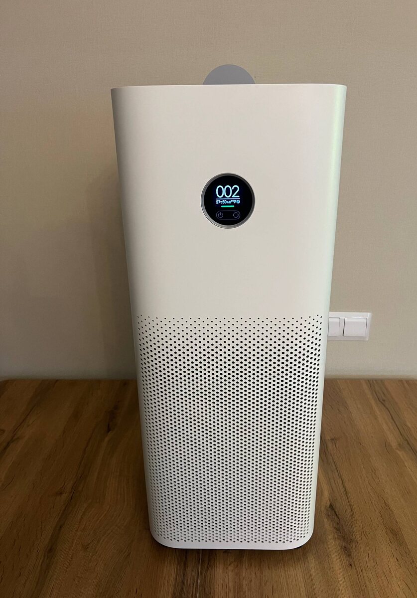 Очиститель воздуха Xiaomi Air Smart Purifier 4 Pro - мой подарок на ДР 2026. Фото из личного архива автора. 