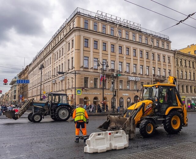 Ремонт Невского, закрытие погранпунктов на границе с Европой и больничные для самозанятых: что ждет петербуржцев в июле