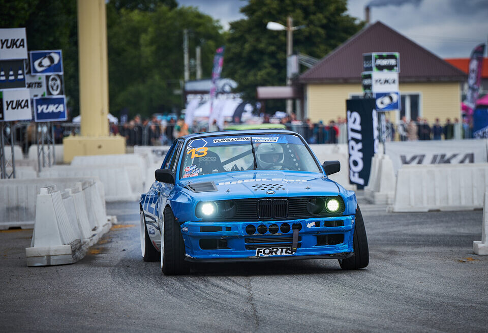    Иногда для победы нужен чужой BMW: как прошёл второй этап Yuka Drive Gymkhana Lite Fortis series Yuka Drive Gymkhana