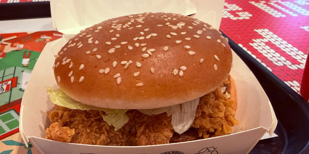 Зашла в китайский KFC - есть, чему удивиться