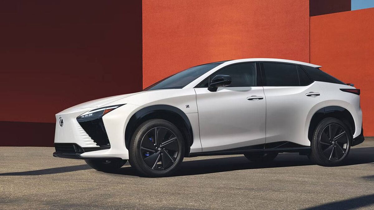    www.lexus.com
